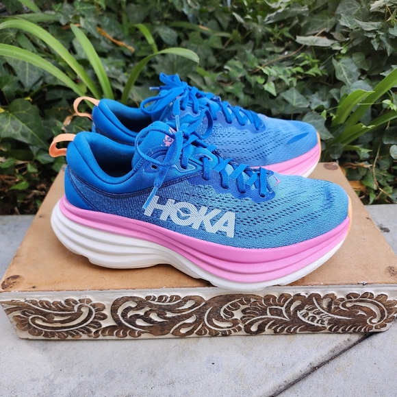Hoka Bondi One One 8 Athletic Shoes - Picture 6 of 10